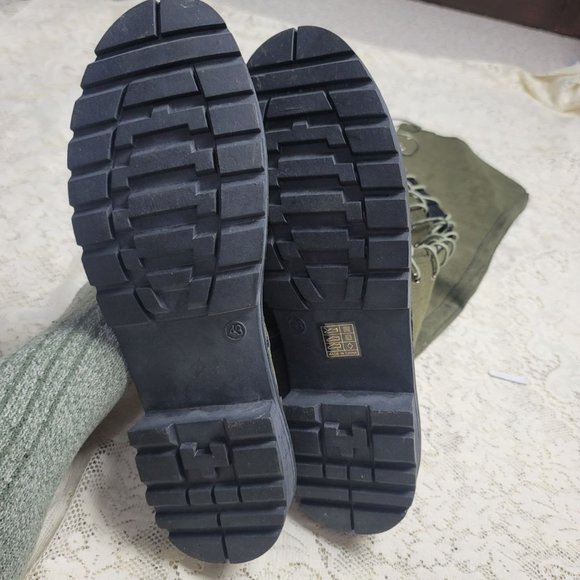 Army Olive Green Knee High Thigh High Lace Up Combat Boot with Lug Sole - Picture 5 of 6